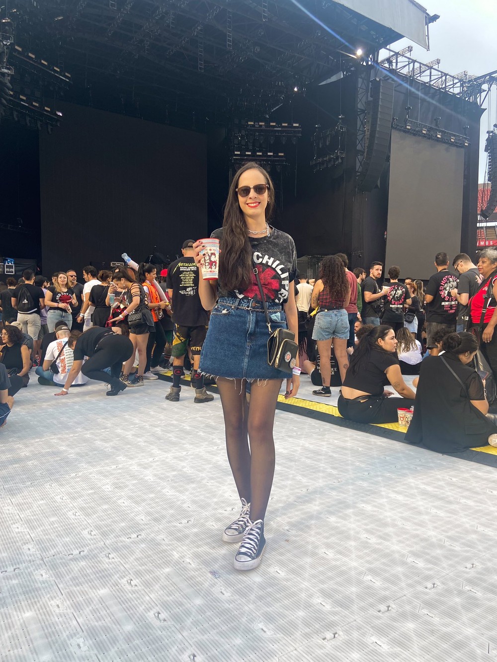 Flea Baixista Dos Red Hot Chili Peppers Homenageia F Brasileira Que Faleceu Aos Anos