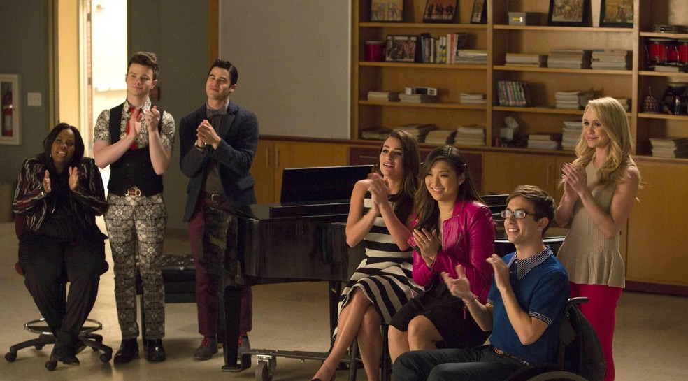 Astro De Glee Revela Que Lhe Disseram Para N O Se Assumir Mesmo Interpretando Personagem Gay