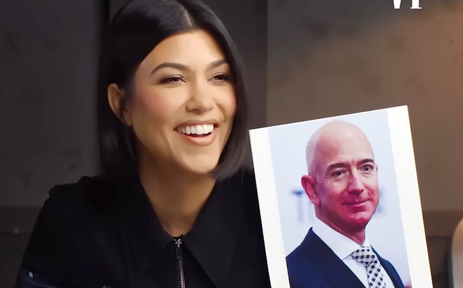 Kourtney Kardashian não reconhece Jeff Bezos em vídeo e fãs se divertem