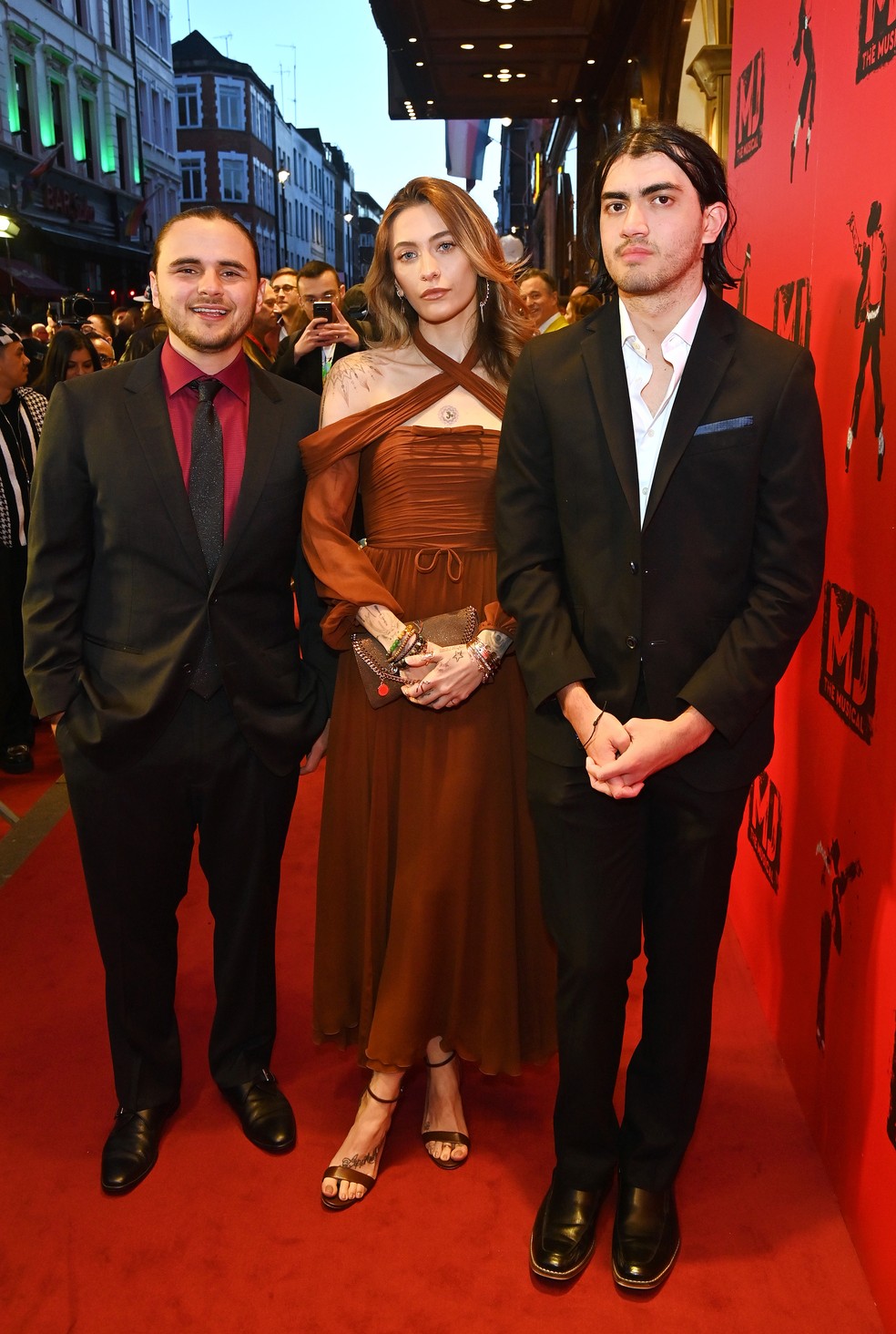Filhos de Michael Jackson fazem aparição rara juntos em red carpet em ...