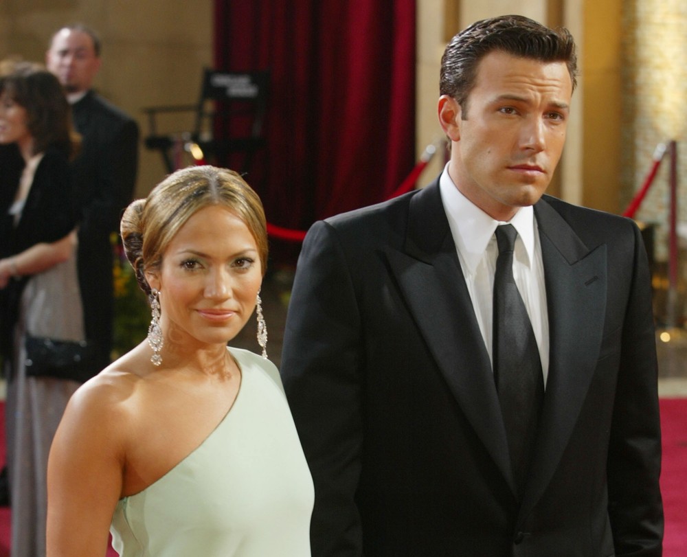 Jennifer Lopez and Ben Affleck in 2003