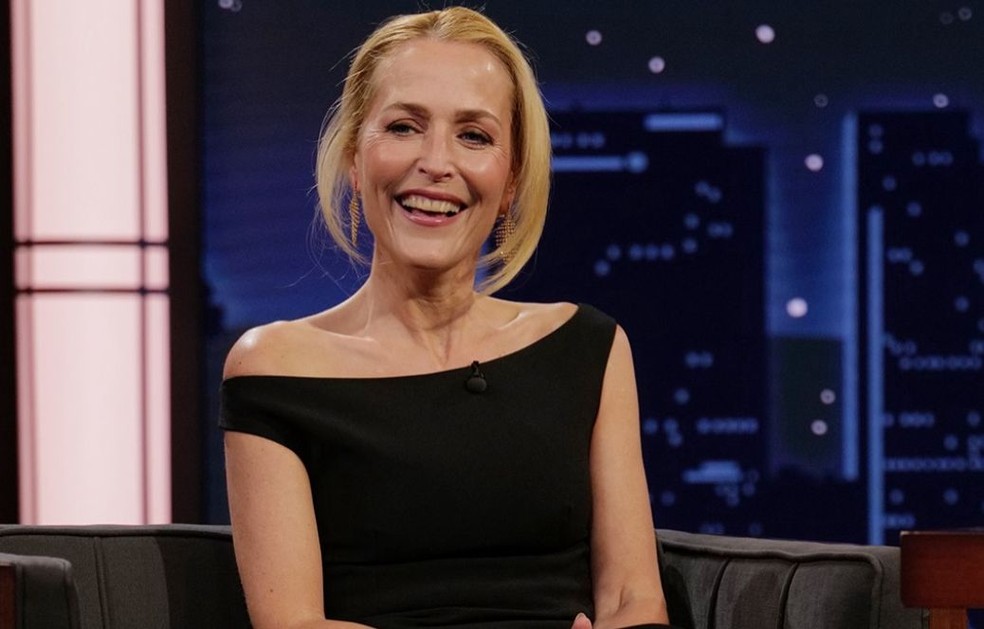 A atriz Gillian Anderson — Foto: Reprodução/Instagram