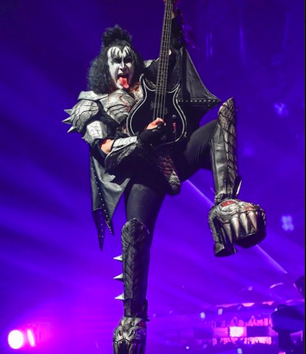Gene Simmons em show do Kiss — Foto: Instagram