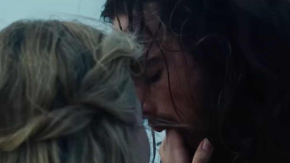 Os momentos mais 'perturbadores' do primeiro trailer de 'O Morro dos ...