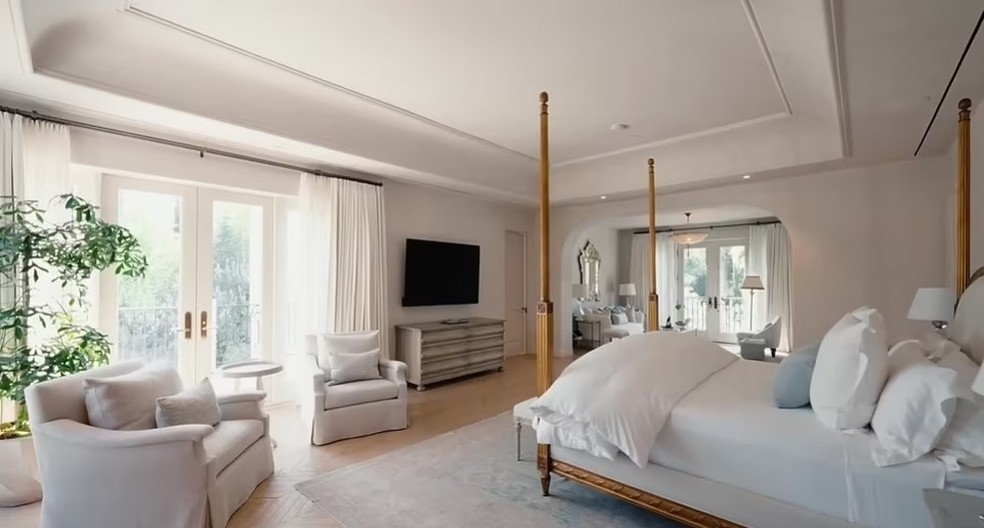 O quarto de Sofía Vergara — Foto: Reprodução/Architectural Digest
