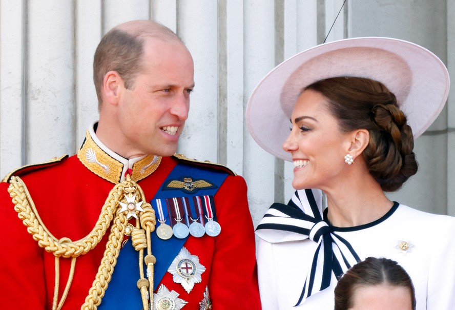 Leitura labial revela o que Kate Middleton e outros membros da Família ...