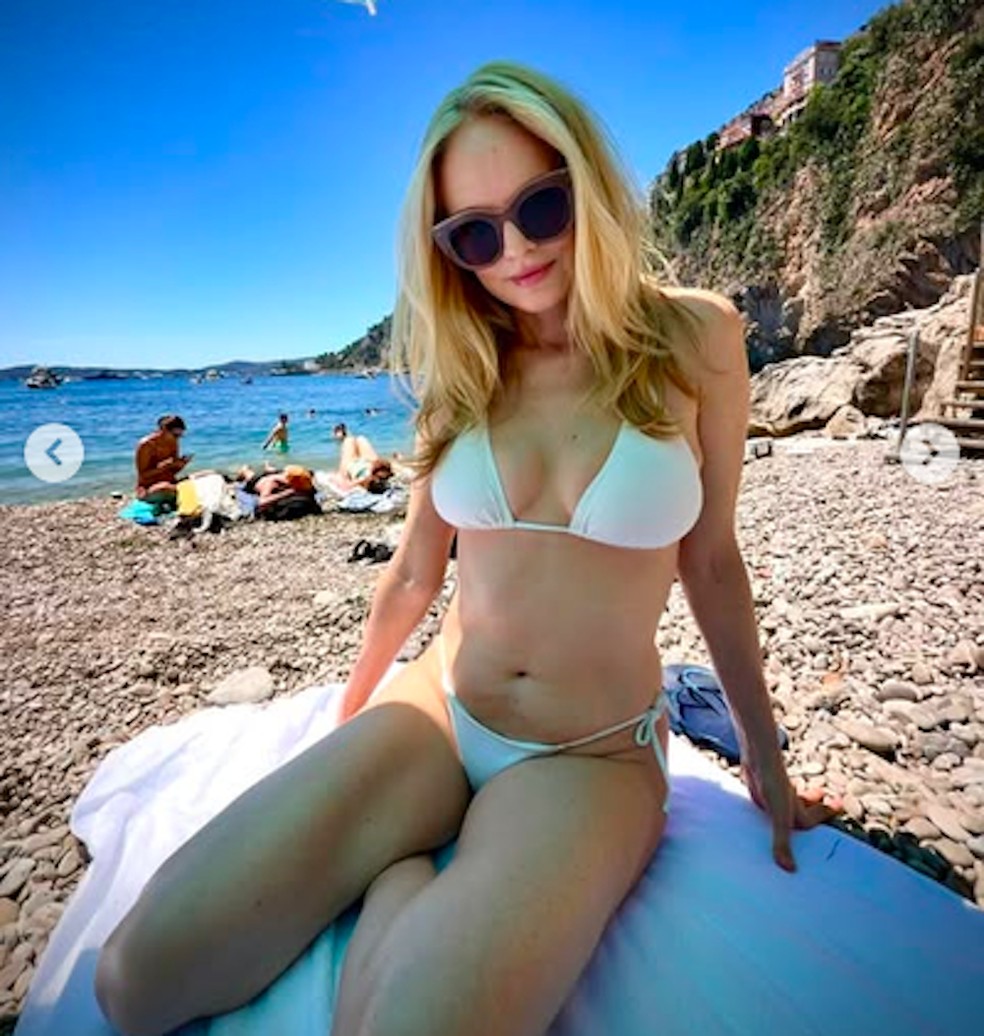 A atriz Heather Graham em viagem ao sul da França — Foto: Instagram
