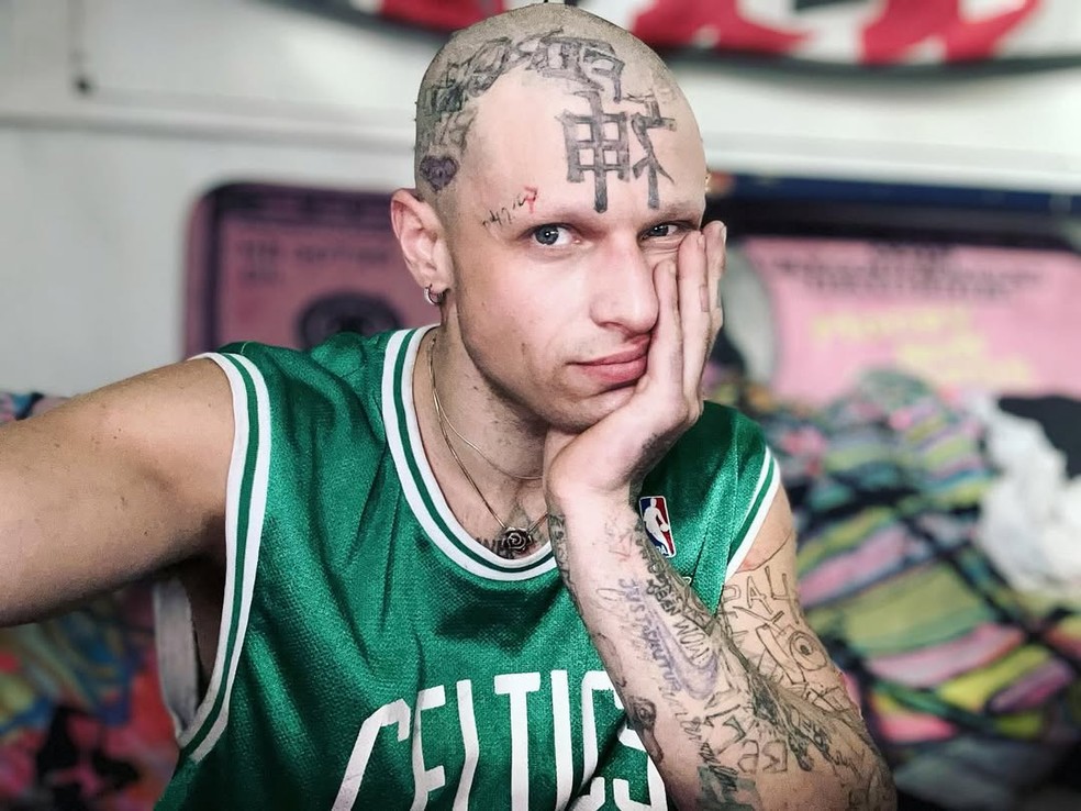 Ator que trabalhou com John Travolta, Angelina Jolie e Andy Garcia morre aos 33 anos e comoção toma conta das redes | Notícias | Monet