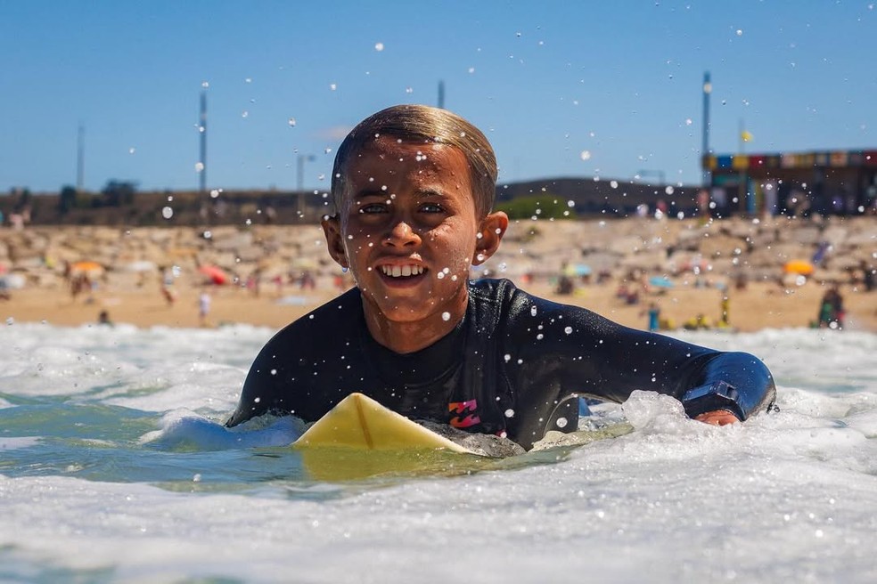 Zion Brocchi, considerado uma jovem promessa do surfe português, morreu aos 12 anos — Foto: Reprodução/Instagram