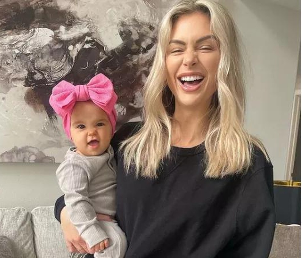 A modelo e estrela de reality show Lala Kent com a filha (Foto: Instagram) — Foto: Monet