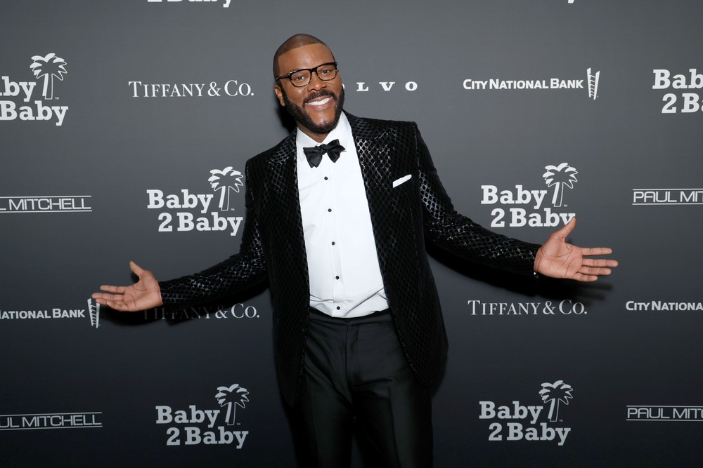 Tyler Perry, magnata bilionário do cinema, é acusado de assédio sexual ...