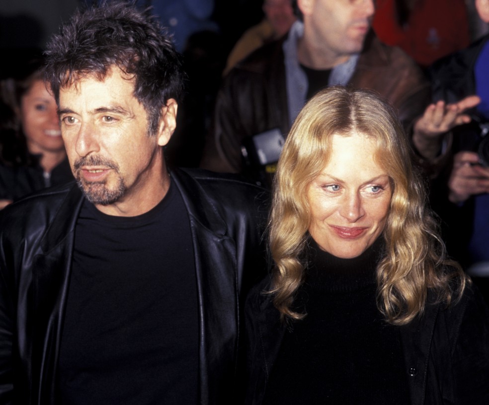 Al Pacino e Beverly D'Angelo namoraram entre 1997 e 2003 e têm juntos um casal de gêmeos — Foto: Getty