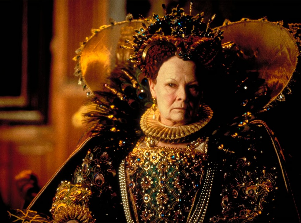 Judi Dench no papel da Rainha Elizabeth I — Foto: divulgação