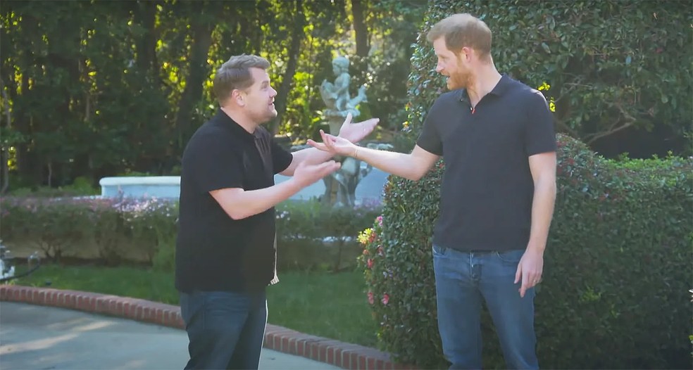 Príncipe Harry com James Corden — Foto: Reprodução
