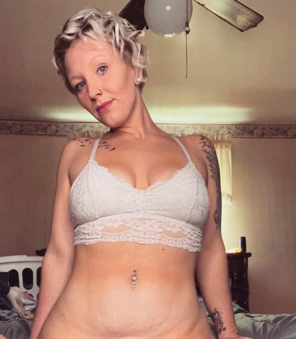 Política, que teve fotos do OnlyFans vazadas em campanha para difamá-la,  vence eleições primárias nos EUA | Notícias | Monet