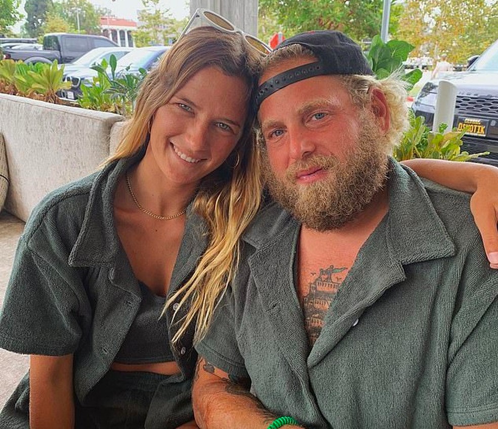 Sarah Brady e Jonah Hill namoraram por um ano, entre 2021 e 2022 — Foto: Instagram