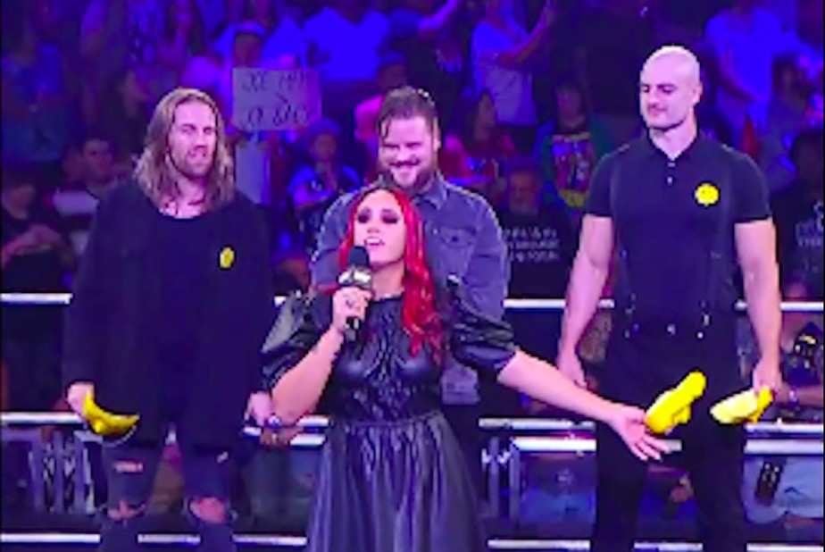 The Rock volta ao WWE após aposentadoria de quatro anos - Conectados