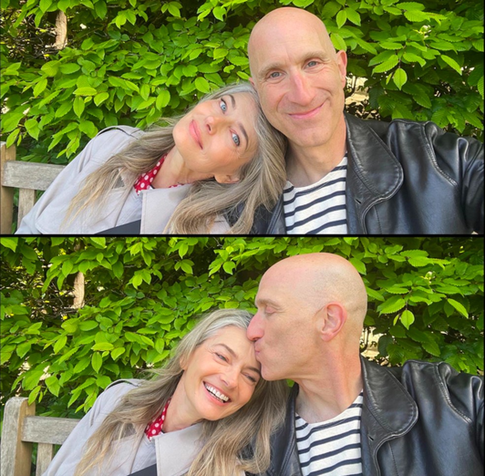A modelo tcheca Paulina Porizkova com o namorado roteirista — Foto: Instagram