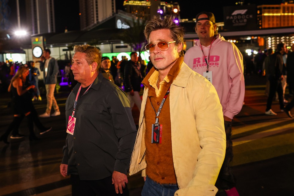 Brad Pitt surpreende ao reviver look de personagem de 'Clube da Luta' após  25 anos, Filmes