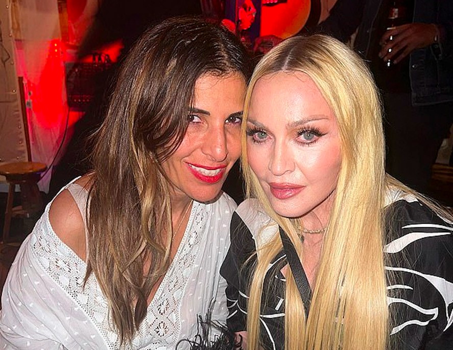 Madonna com a amiga Maha Dakhill