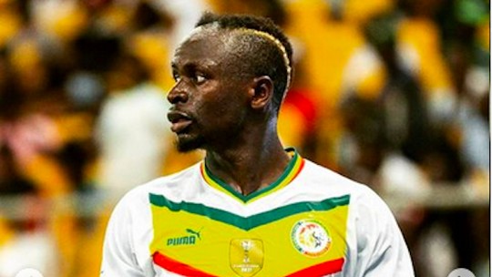 Senegal apela a curandeiros para recuperar Mané a tempo de jogar Copa do Mundo, revela FIFA