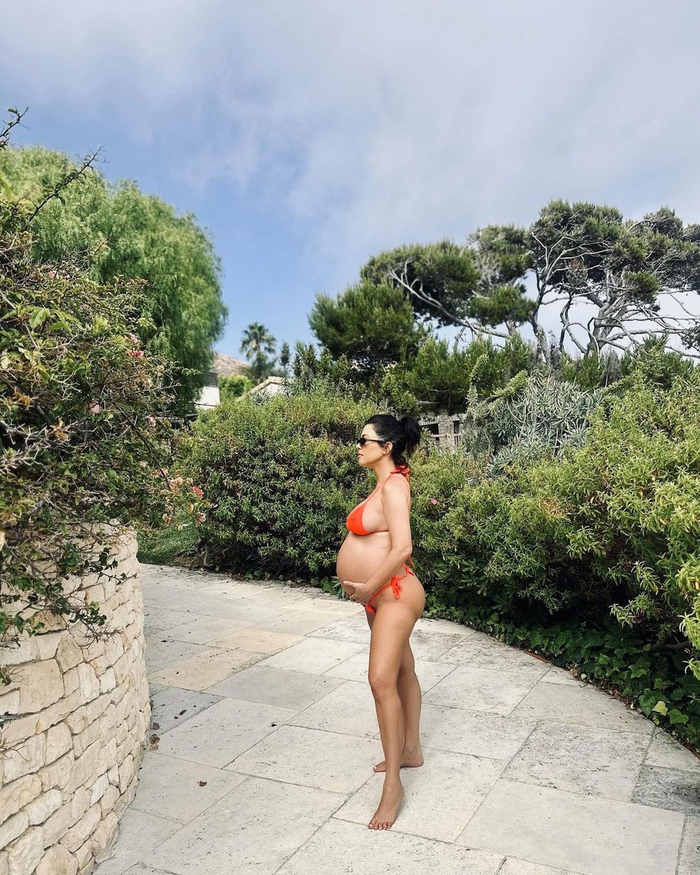 Kourtney Kardashian grávida de seu quarto filho — Foto: Reprodução/Instagram