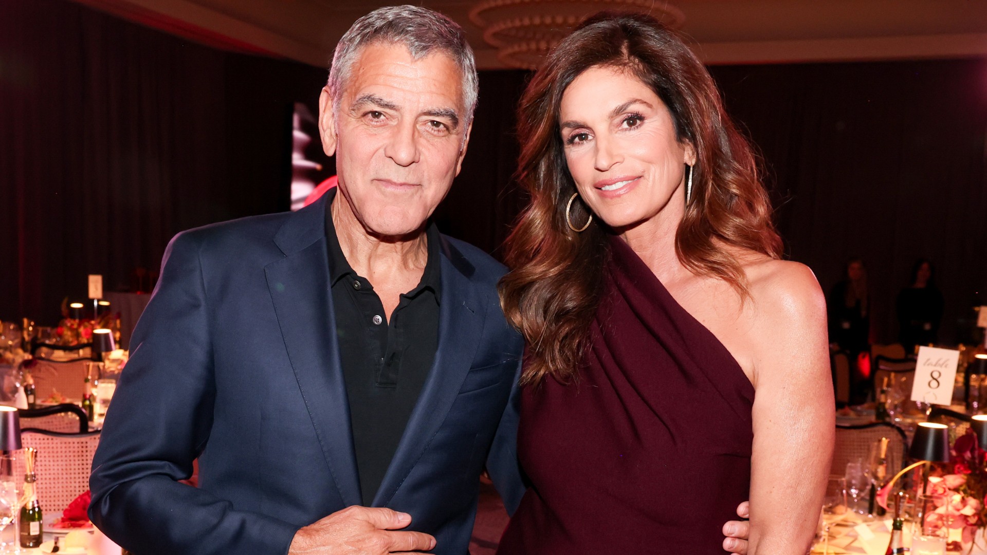 George Clooney oferece apoio a Cindy Crawford após tragédia familiar