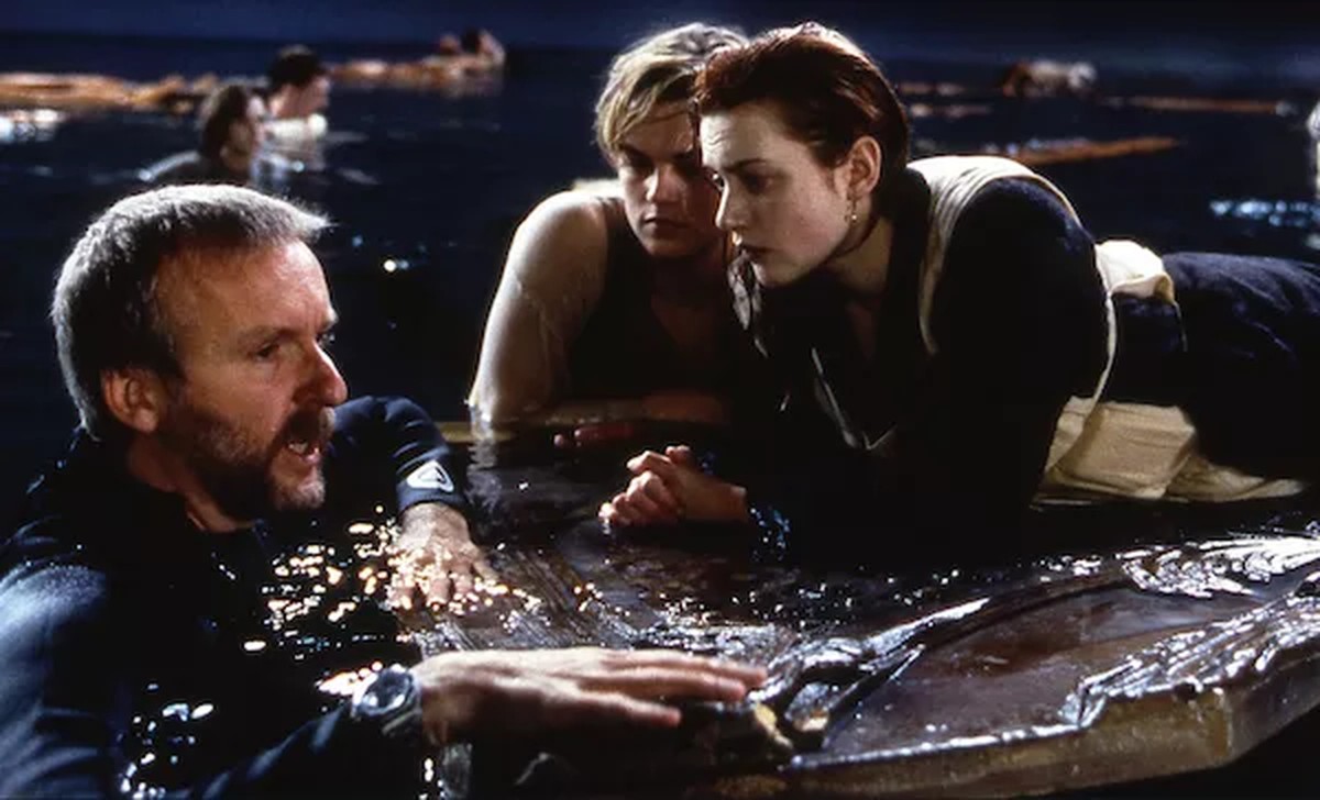 Diretor de 'Titanic' promete acabar de vez com teoria de que Jack e Rose  cabiam na mesma porta; entenda | Filmes | Monet