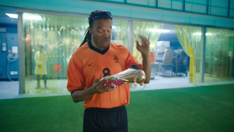 Cena do comercial da Nike para a Copa do Mundo do Catar — Foto: reprodução