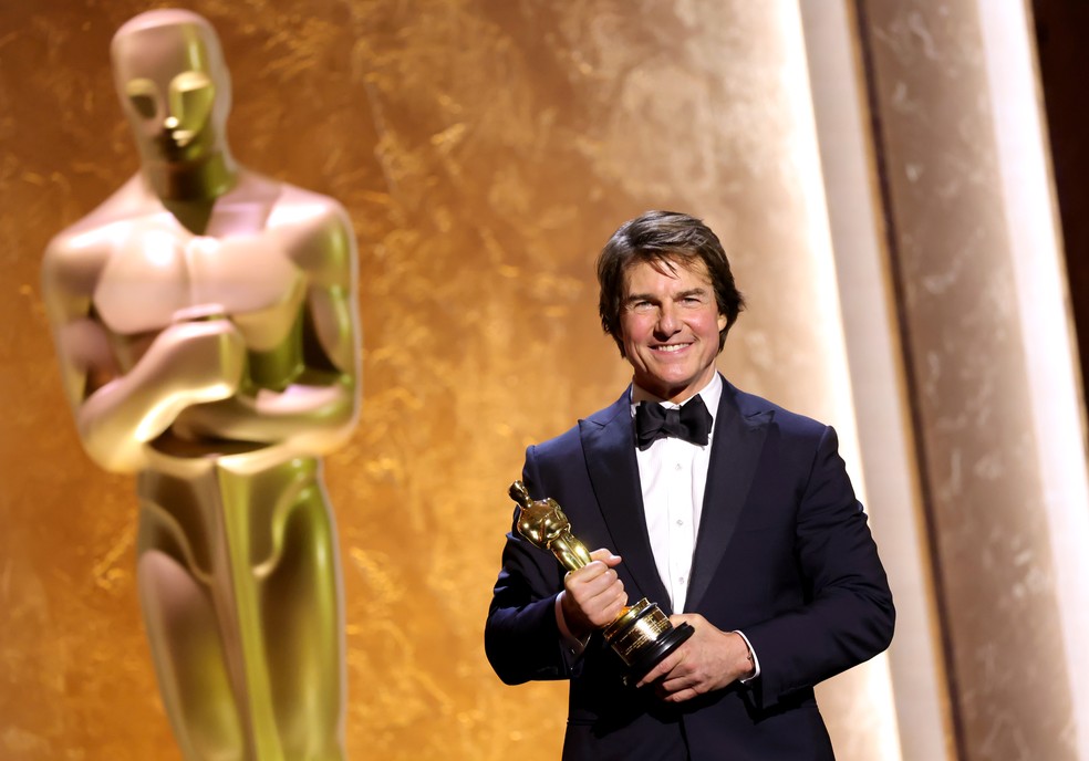 Tom Cruise recebe Oscar honorário pelo conjunto de sua obra — Foto: Getty
