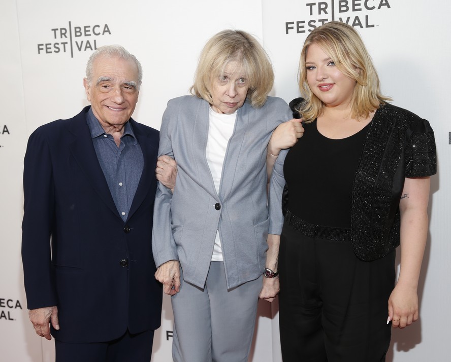 Martin Scorsese vai a première com esposa em meio à luta contra