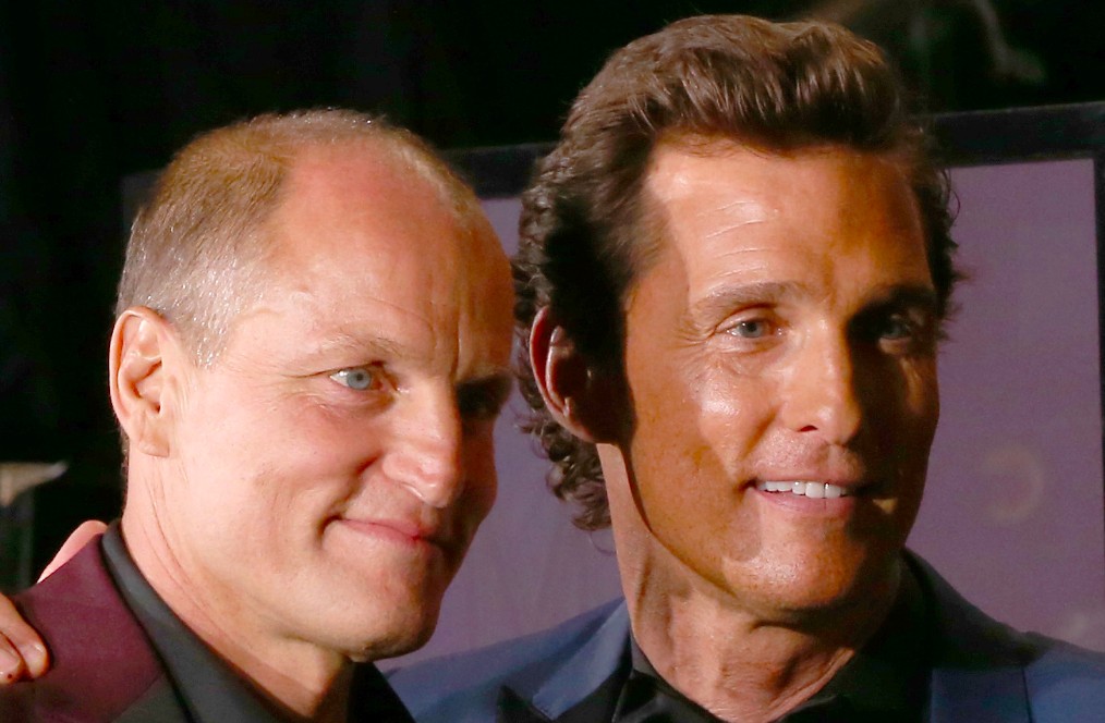 Matthew McConaughey celebra aniversário de Woody Harrelson e alimenta rumores