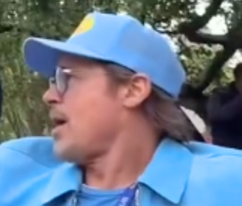 Brad Pitt acompanha a corrida conhecida como 'a mais perigosa do mundo' — Foto: Reprodução/Instagram