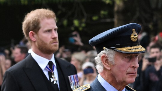 Charles manda recado para Príncipe Harry por meio de outro membro da realeza: 'Você não é bem-vindo aqui'