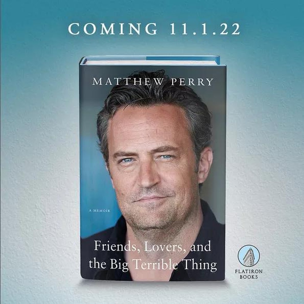 A imagem divulgada pelo ator Matthew Perry com o título, a capa e a data de lançamento de sua autobiografia (Foto: Instagram) — Foto: Monet