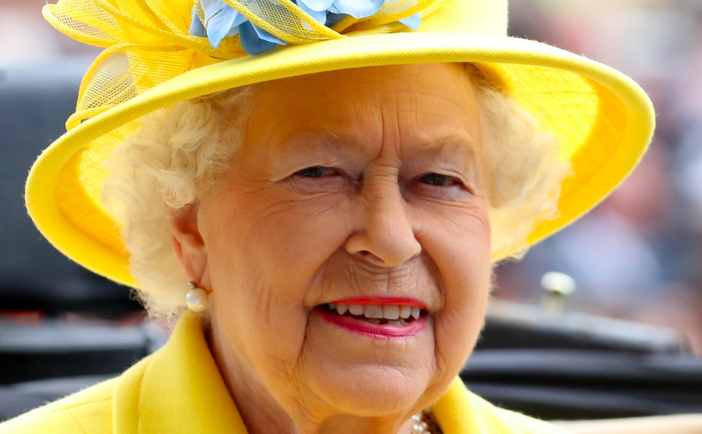 Nova biografia detalha único encontro de Elizabeth II com bisneta que ...