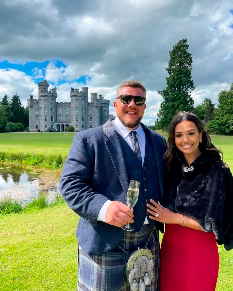 Luke Stoltman e a esposa Kushi — Foto: reprodução/instagram