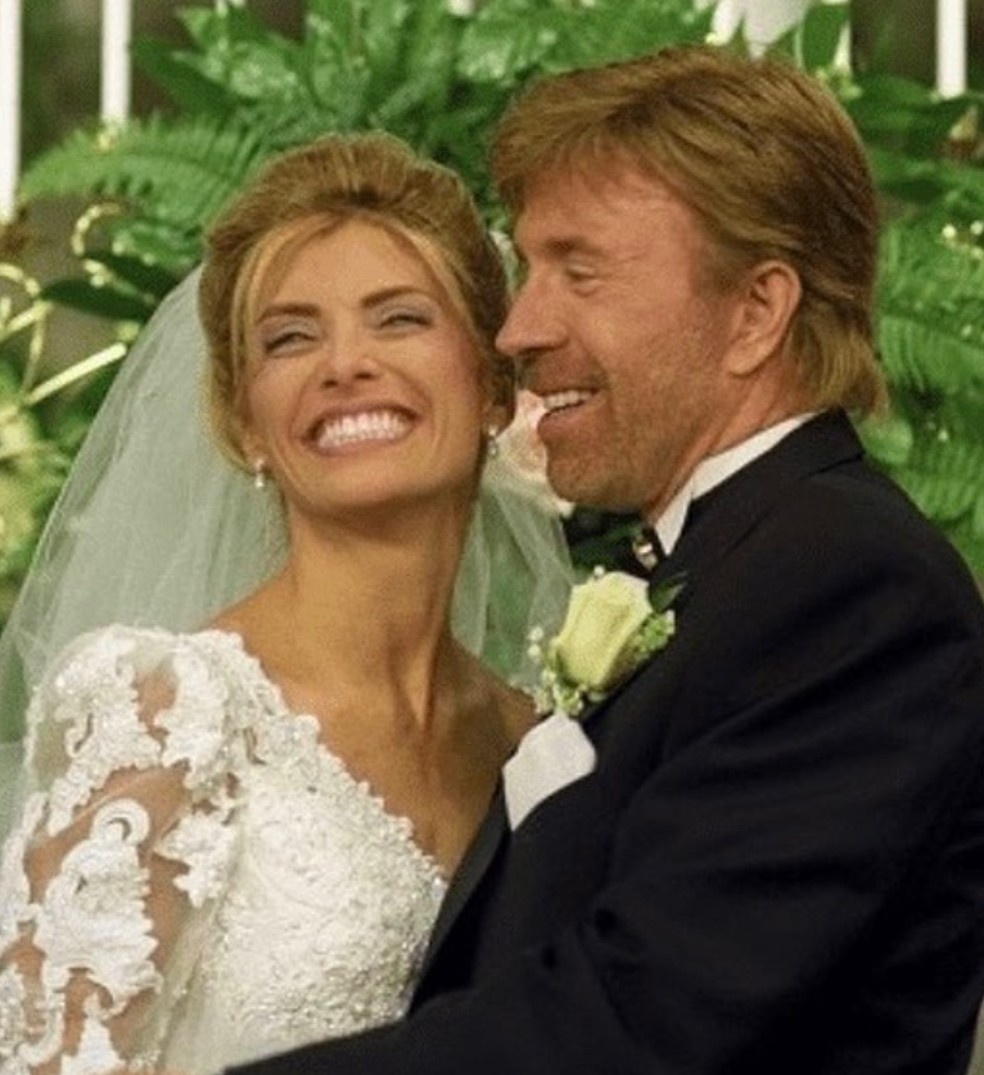 Chuck Norris e sua esposa, Gena, na época em que se casaram — Foto: Reprodução/Instagram