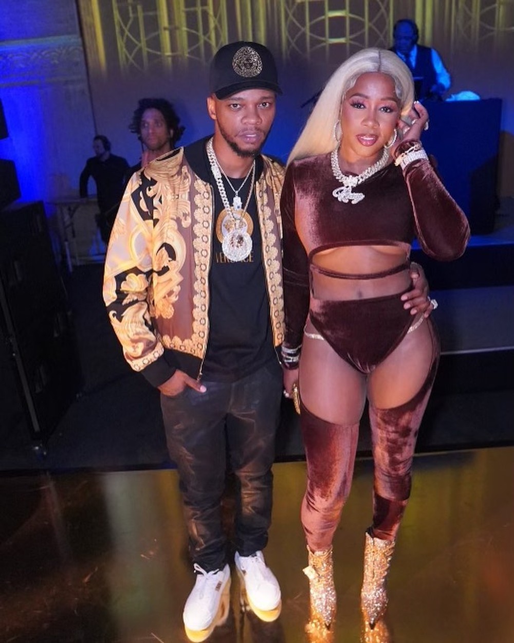 Como é?! Aos 43, rapper Remy Ma faz festa para celebrar seus 35 anos e ...