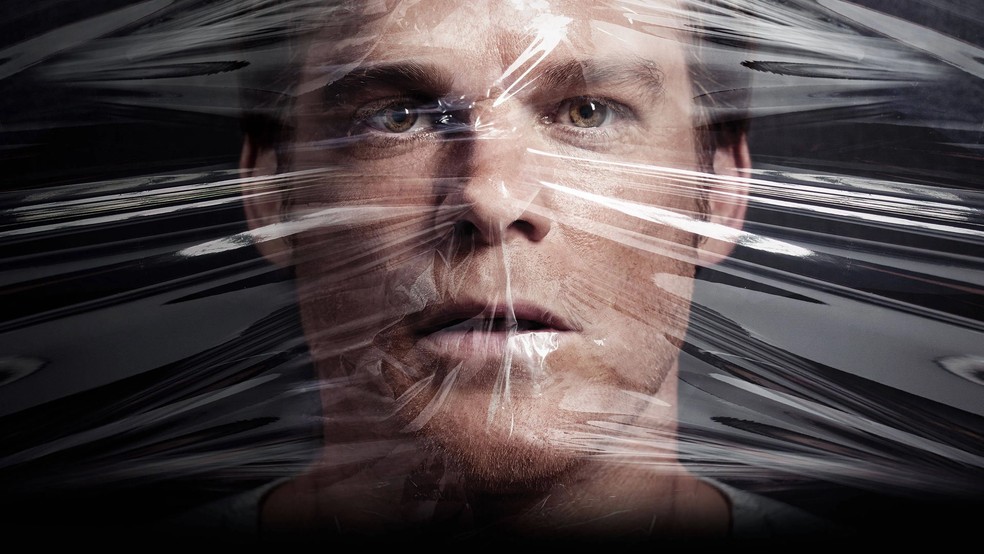 Michael C. Hall em uma das imagens icônicas de 'Dexter' — Foto: Divulgação