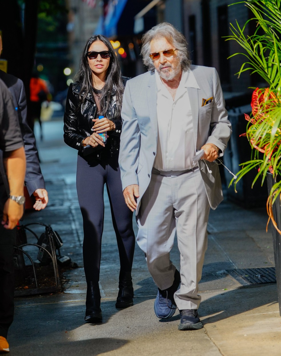 Al Pacino nega namoro com Noor Alfallah, mãe de seu filho de um ano