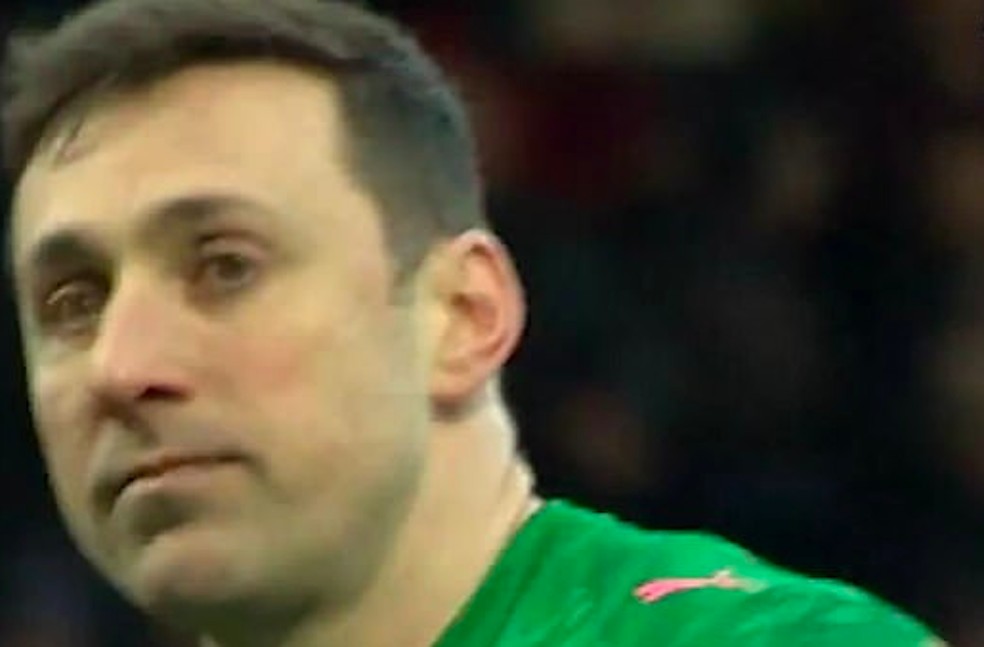 O goleiro Ben Hinchcliffe — Foto: Reprodução