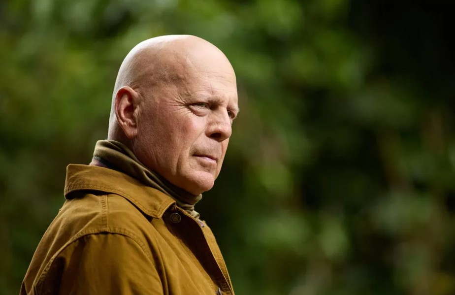 Bruce Willis no filme 'A Fortaleza' (2021)
