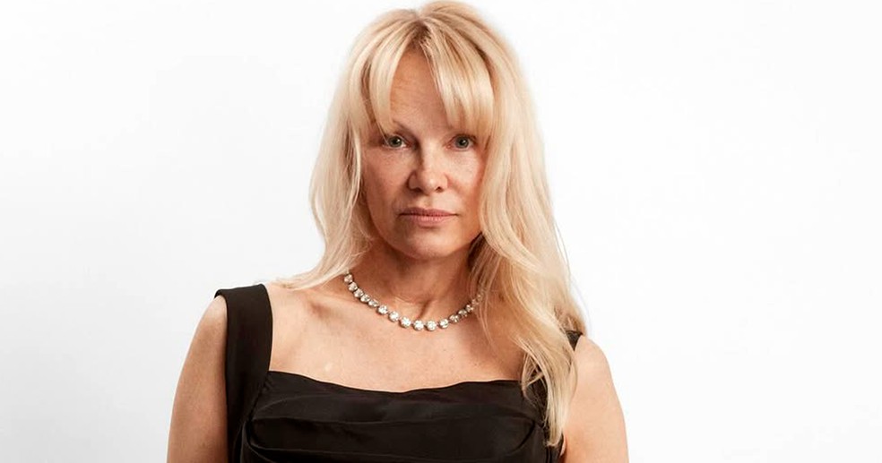 A atriz Pamela Anderson — Foto: reprodução/instagram