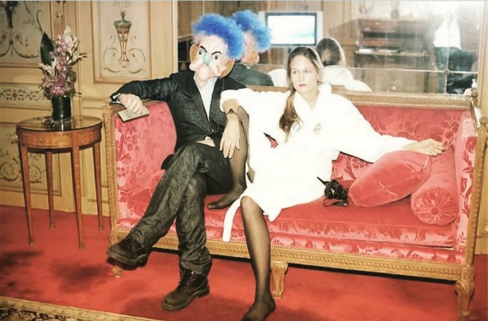 A ex-atriz e artista plástica Leelee Kimmel antes conhecida como Leelee Sobieski — Foto: reprodução/Instagram