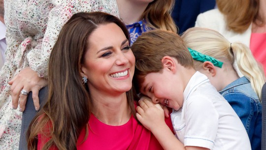 O recado que Kate Middleton quis dar para haters em post de aniversário do caçula Louis
