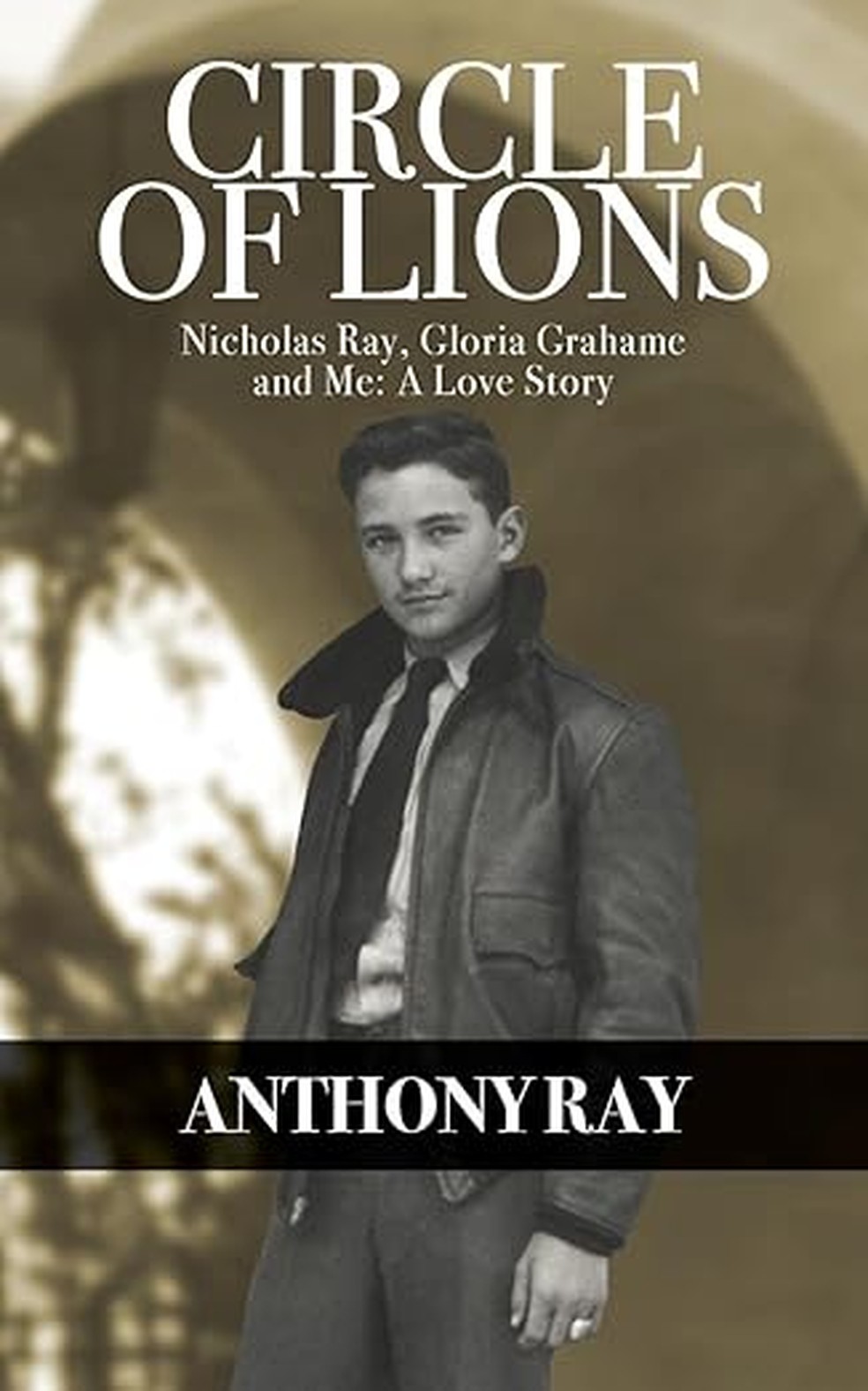 A capa do livro 'Circle of Lions' — Foto: Reprodução/Amazon