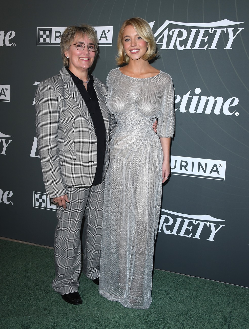 A ex-boxeadora Christy Martin e a atriz Sydney Sweeney no evento Variety's 2025 Power of Women realizado no The Beverly Hills Hotel, em 29 de outubro de 2025, em Beverly Hills, California. — Foto: Getty Images