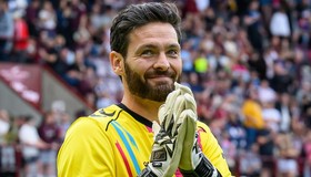 Jogador mais velho a disputar a Copa do Mundo anuncia sua aposentadoria