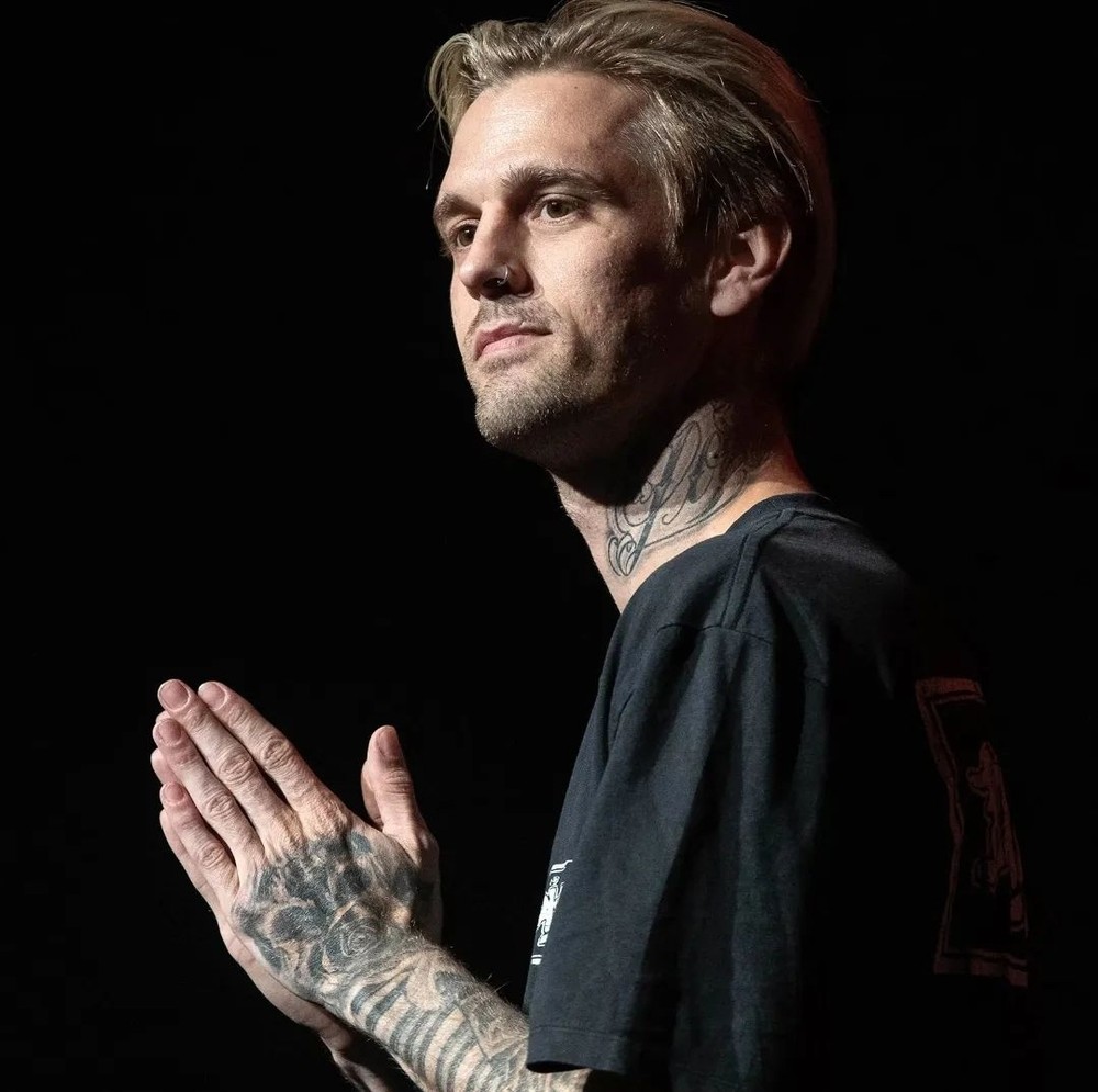 Aaron Carter foi destruído por cyberbullying ‘implacável’, revela ...